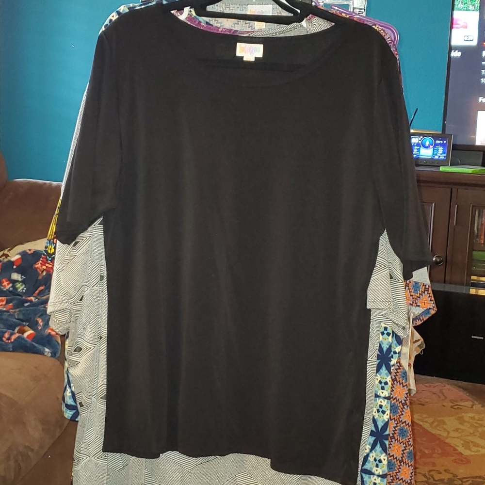 LuLaRoe 3XL GiGi Fitted Top Noir Solid Black- NWT